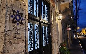 Hotel Class Colonial